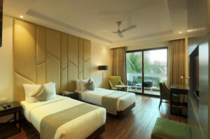 Deluxe Twin with Balcony