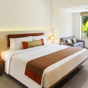 Pet friendly deluxe room with garden