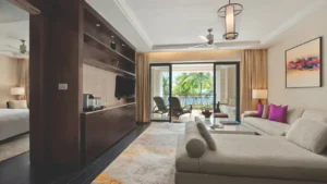 Grand Suite With Living Room and Balcony