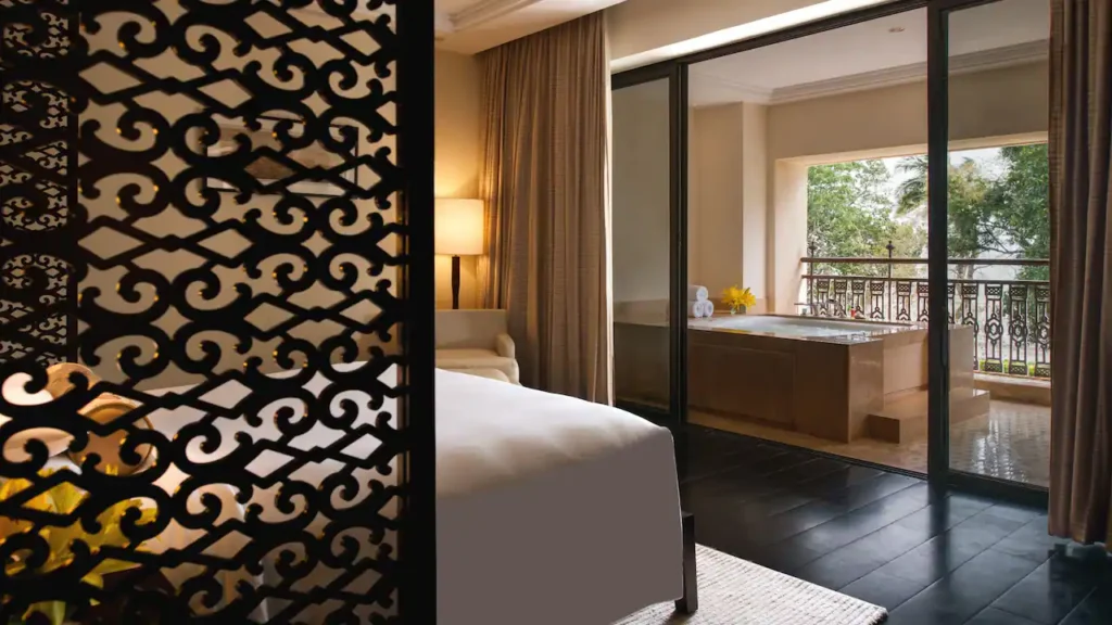 Grand Executive Suite With Living Room and Balcony