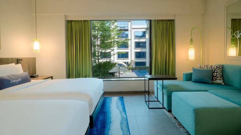 2 Twin Pool View