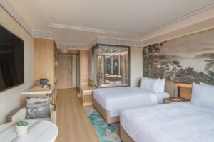 Luxury Guest room-2 Twin-Courtyard view-Balcony