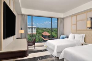 Guest room-2 Queen, Courtyard view