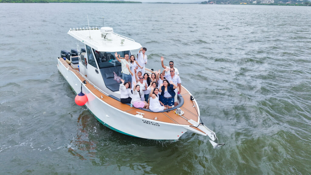16 Seater