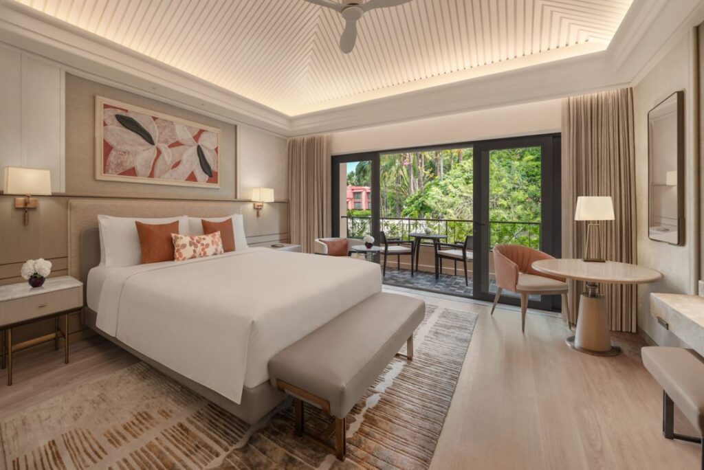 Lagoon Grand Deluxe Bedroom with view
